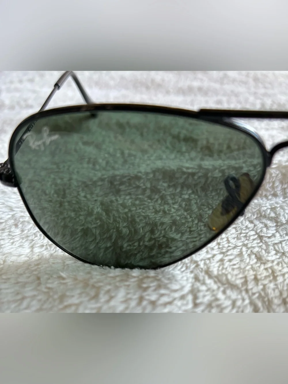 Ray-Ban Black Small Frame RB 3044 Aviator Sunglasses with Dark Gray Lenses